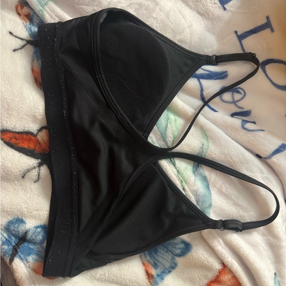 Nike Black Sports Bra IN GOOD CONDITION - Picture 2 of 3